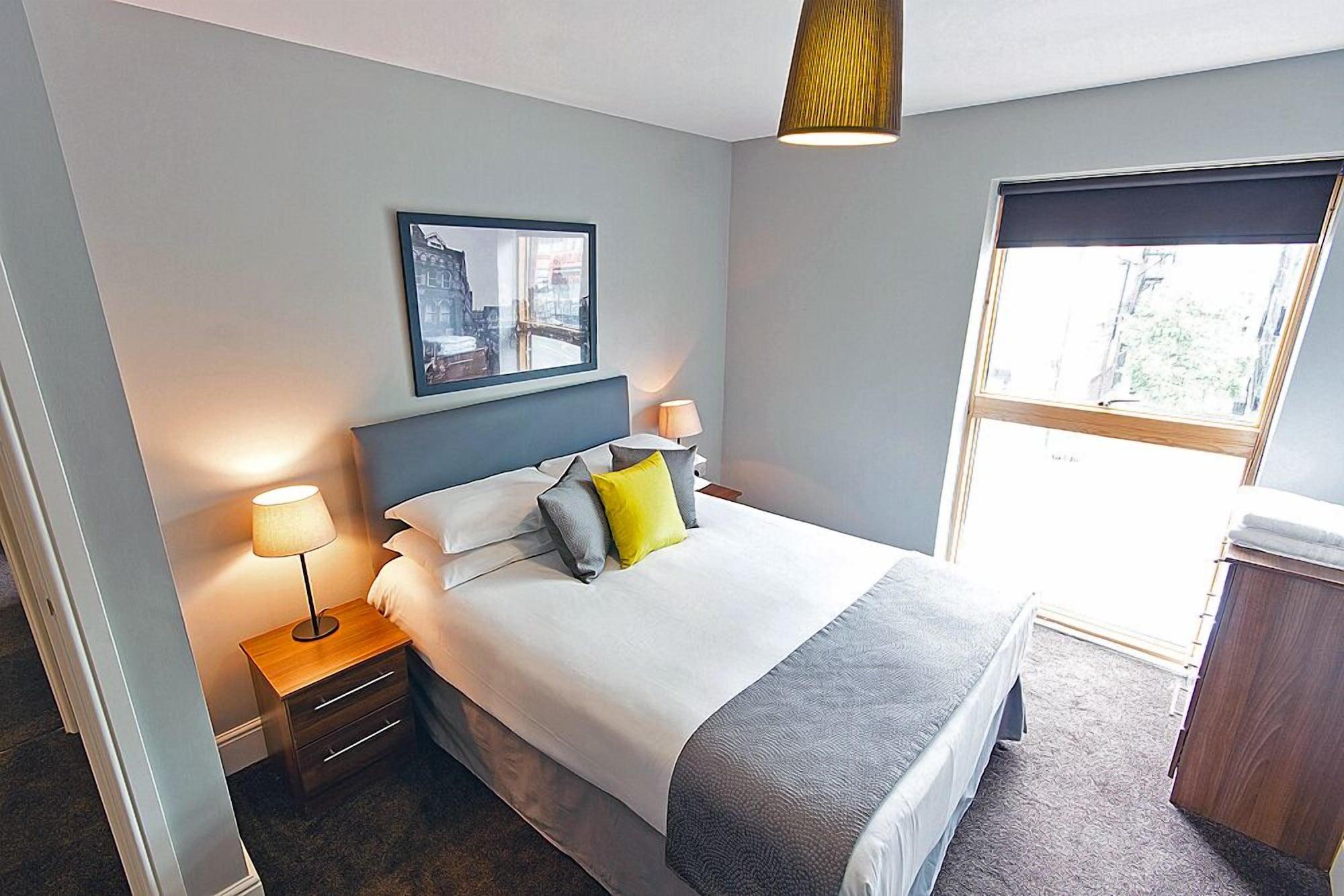 The City Warehouse Aparthotel Manchester Exteriör bild