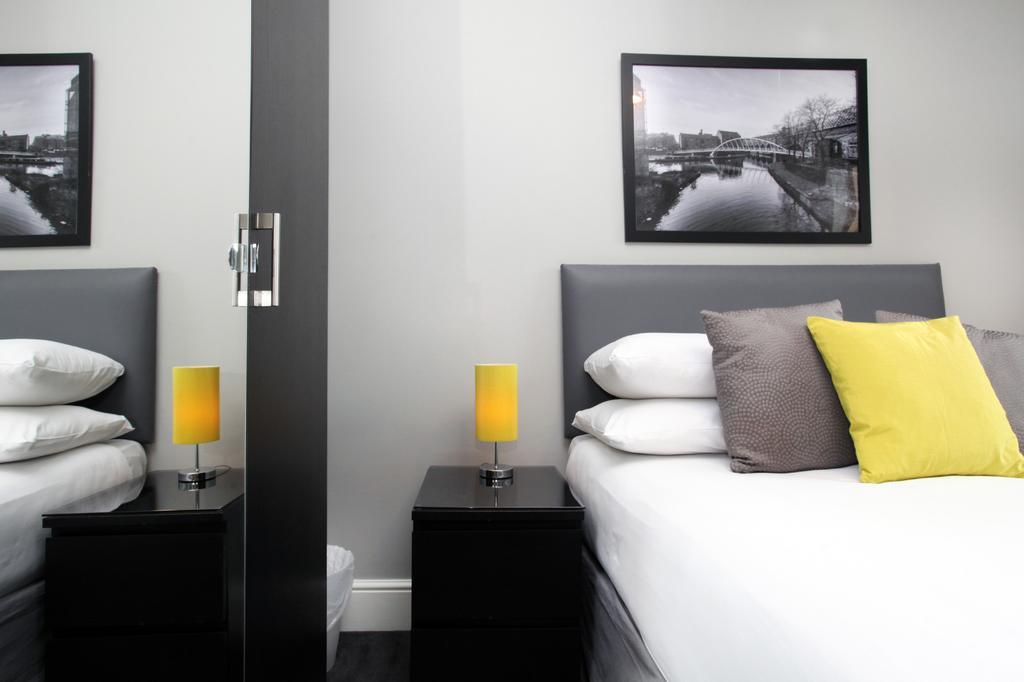 The City Warehouse Aparthotel Manchester Exteriör bild