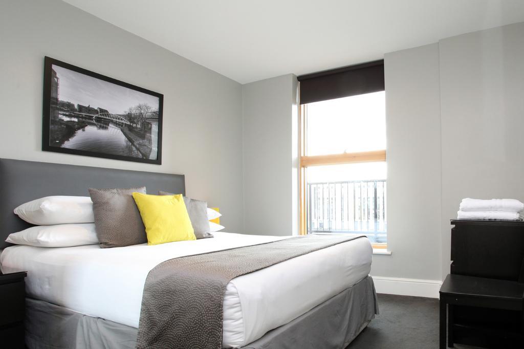 The City Warehouse Aparthotel Manchester Exteriör bild