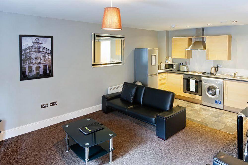 The City Warehouse Aparthotel Manchester Exteriör bild